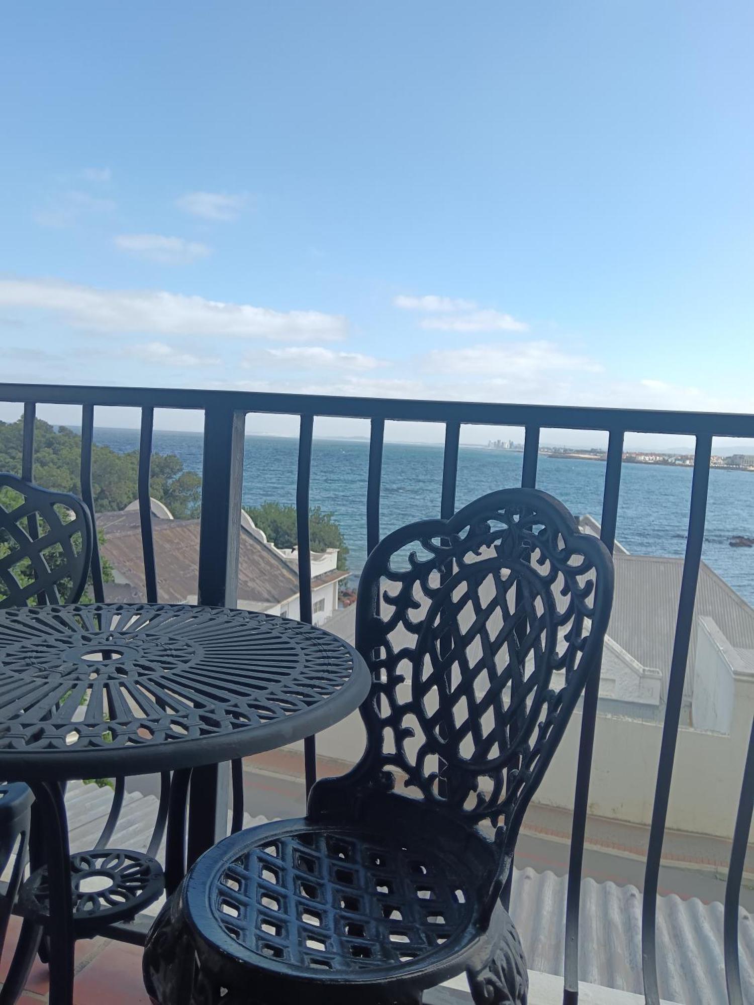 Berg En Zee Guesthouse Гордонс-Бэй Экстерьер фото