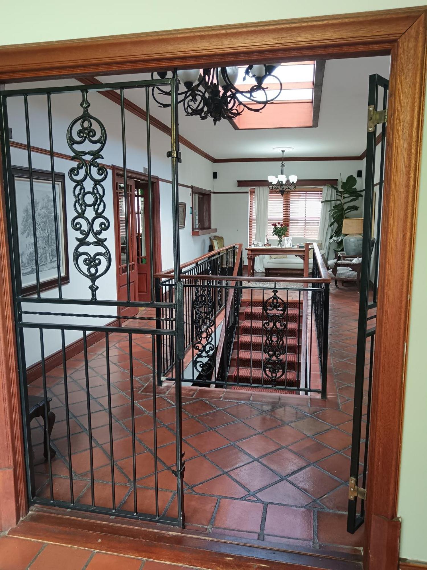 Berg En Zee Guesthouse Гордонс-Бэй Экстерьер фото