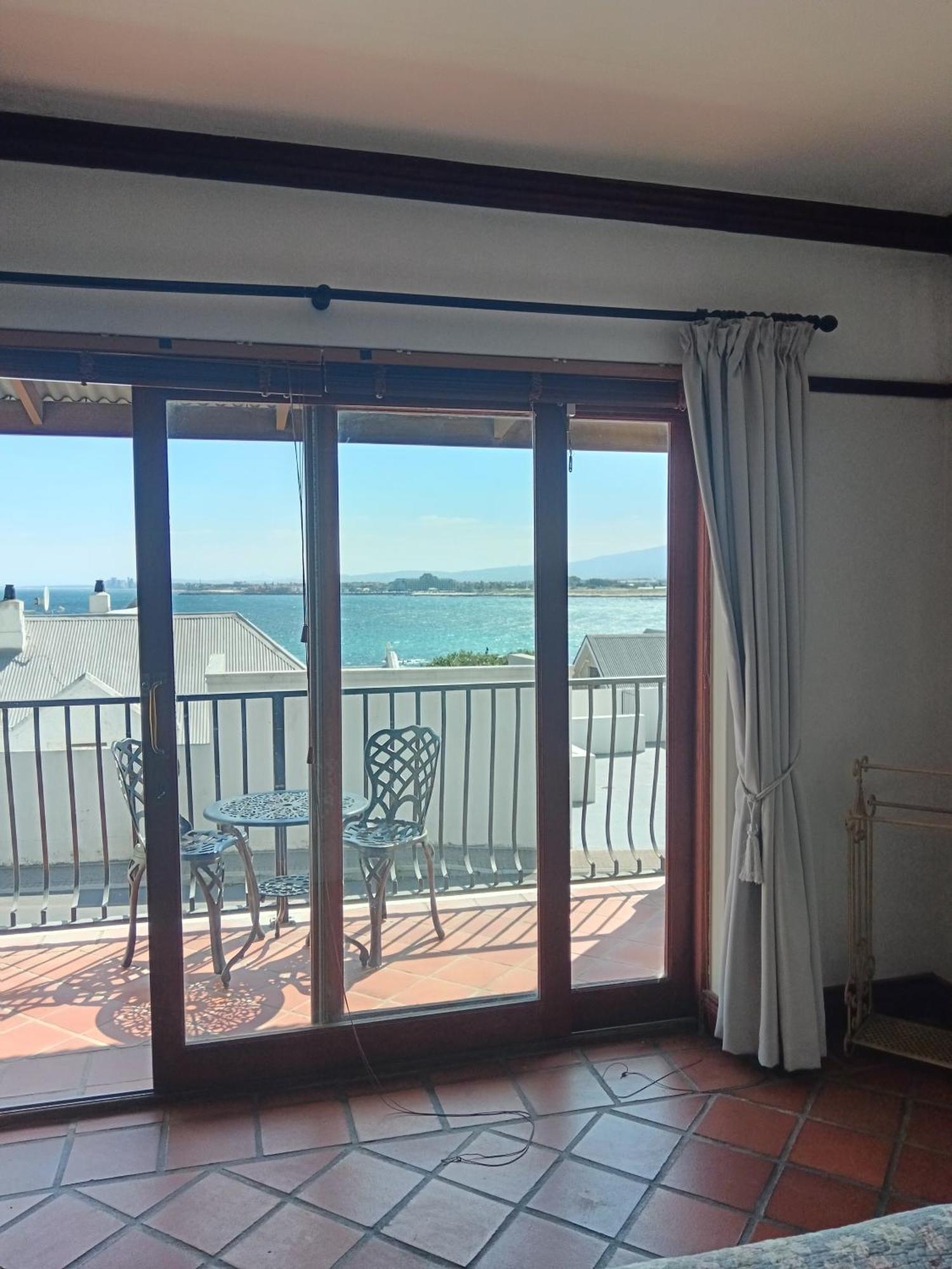 Berg En Zee Guesthouse Гордонс-Бэй Экстерьер фото