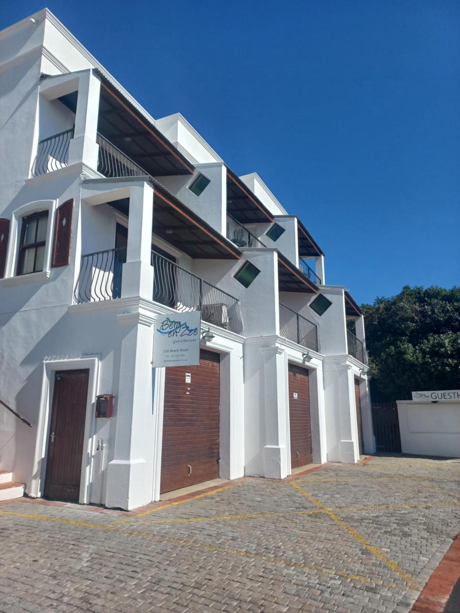 Berg En Zee Guesthouse Гордонс-Бэй Экстерьер фото